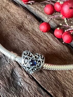Authentic Pandora Charm September Sapphire Signature Heart Filigree Openwork